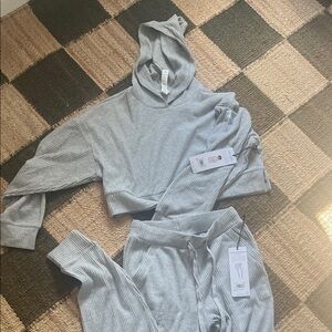 ALO Yoga Gray Track Pants & Hoodie Set (not with tags)